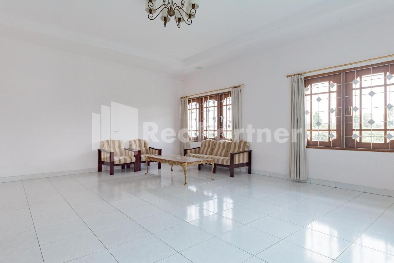 Biru Homestay Bandung Mitra Reddoorz ภายนอก รูปภาพ